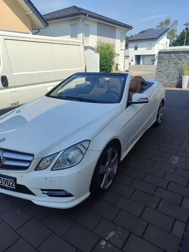 Gebraucht Mercedes E220 170 PS (125 kW) 2013 Cabrio