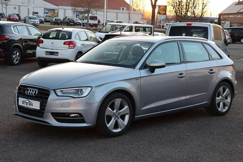 Gebraucht Audi A3 Sportback Ambition 110 PS (80 kW) 2014 Florettsilber metallic Kleinwagen