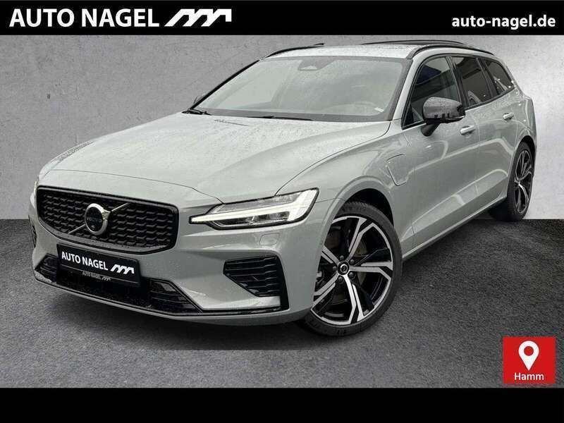 Vapour grey / Gebraucht 2024 Volvo V60 Plus Kombi | 50.800 € - Bild 1/4