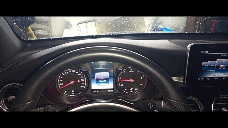 Gebraucht Mercedes GLC250 AMG 204 PS (150 kW) 2016 Grau SUV