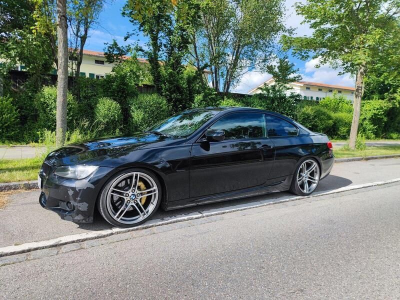 Schwarz Gebraucht 2010 BMW 325 M Sport Coupé | 9.999 € (Superpreis) - Bild 1/4
