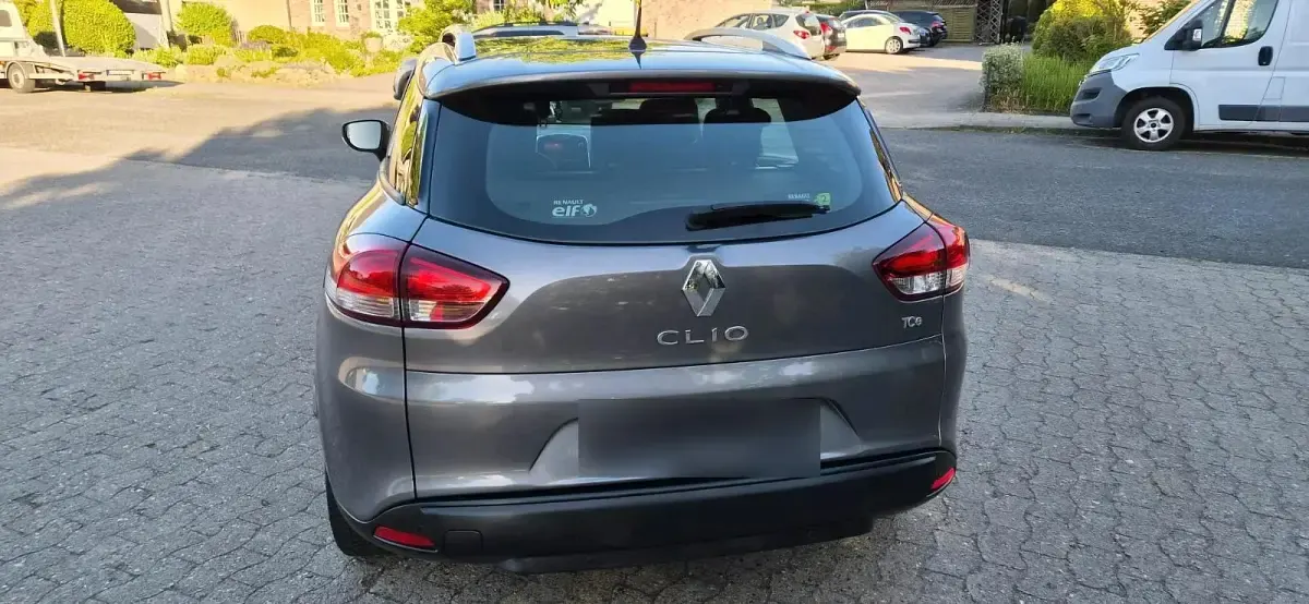 Gebraucht Renault Clio GrandTour 90 PS (66 kW) 2016 Grau Kombi