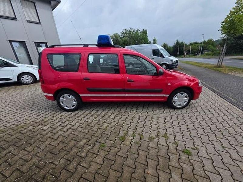 Gebraucht Dacia Logan 132 PS (97 kW) 2011 Rot Limousine