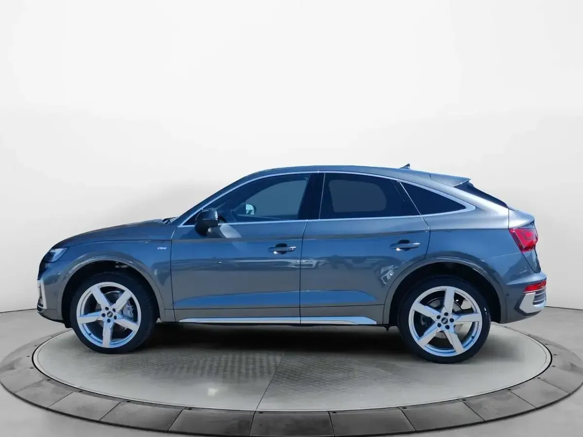 Gebraucht Audi Q5 S-Line 265 PS (194 kW) 2024 Daytonagrau perleffekt SUV