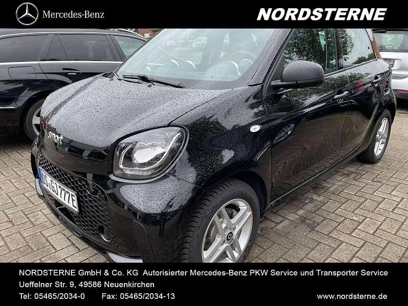 Karosserie in black Gebraucht 2020 Smart ForFour Electric Drive Limousine | 9.888 € (Etwas zu teuer) - Bild 1/4