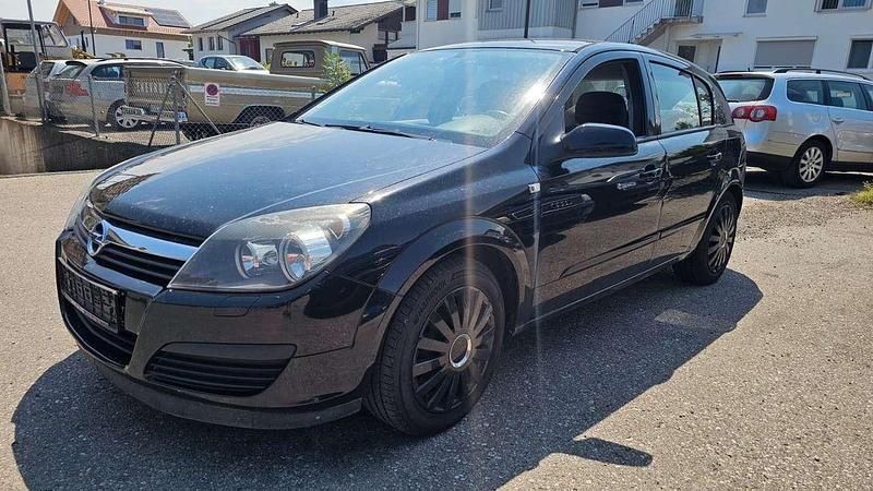 Schwarz Gebraucht 2006 Opel Astra Edition+ Limousine | 799 € (Superpreis) - Bild 1/4