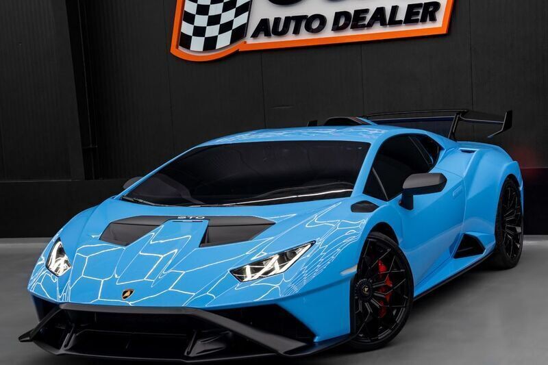 Blau Gebraucht 2023 Lamborghini Huracán | 330.000 € (Superpreis) - Bild 1/4