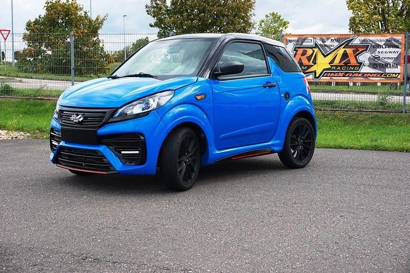 Blau Gebraucht 2022 Ligier JS50 Kleinwagen | 15.490 € (Etwas zu teuer) - Bild 1/4