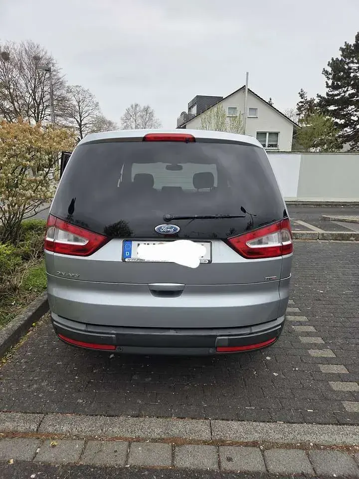 Gebraucht Ford Galaxy Ghia 140 PS (102 kW) 2008 Van / Kleinbus