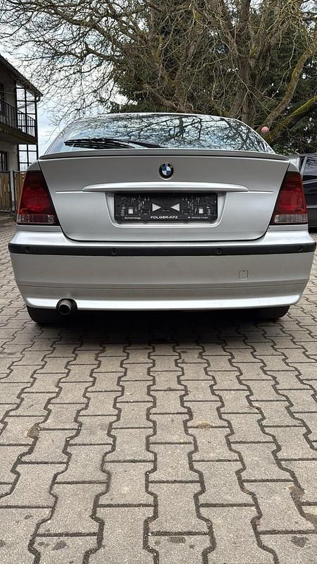 Gebraucht BMW 316 Compact 116 PS (85 kW) 2003 Silber Kleinwagen