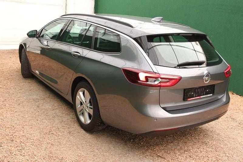 Second-hand Opel Insignia 165 CP (121 kW) 2017 Gri Break