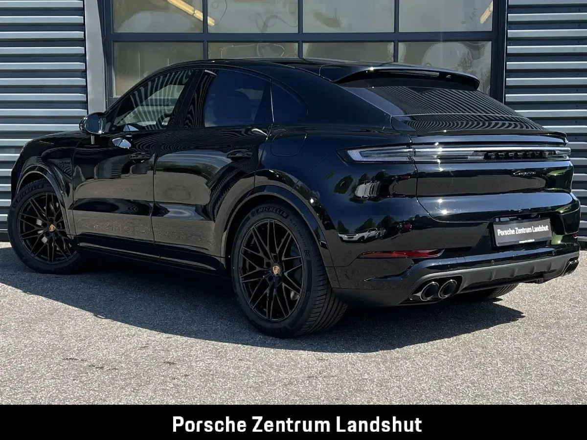 Neu Porsche Cayenne E-Hybrid Coupe Black Edition 470 PS (345 kW) 2026 Chromitschwarzmetallic SUV