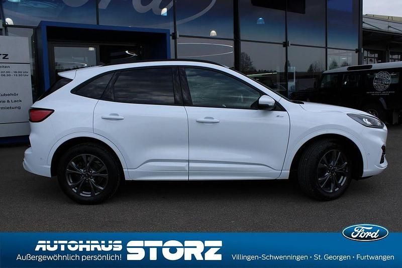 Gebraucht Ford Kuga ST-Line 224 PS (164 kW) 2022 Weiß SUV