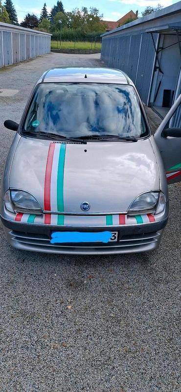 Silber Gebraucht 2001 Fiat Seicento Kleinwagen | 1.250 € (Fairer Preis) - Bild 1/4