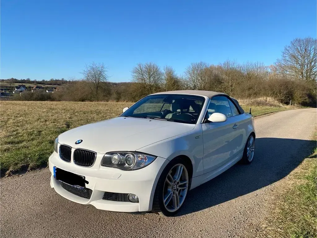 Gebraucht BMW 123 Cabriolet M Sport 204 PS (150 kW) 2009 Weiß Cabrio
