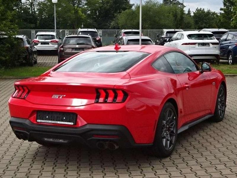 Neu Ford Mustang GT 446 PS (328 kW) 2025 Rot Coupé