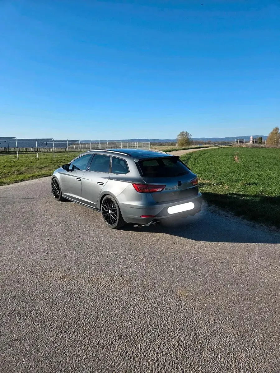 Gebraucht Seat Leon ST 4Drive 300 PS (220 kW) 2018 Grau Kombi