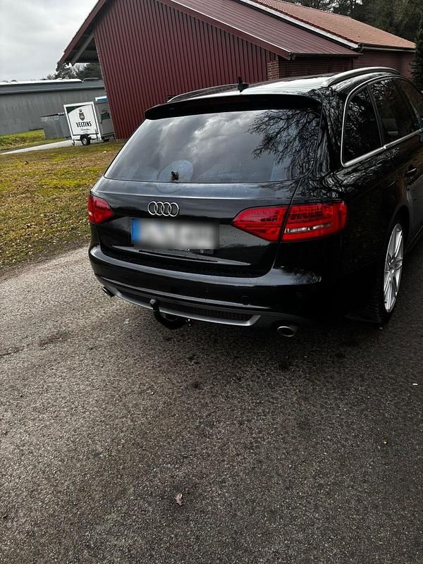 Gebraucht Audi A4 S-Line 190 PS (139 kW) 2010 Schwarz Kombi