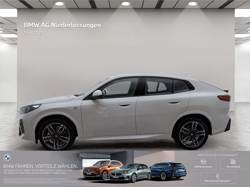 Gebraucht BMW iX2 M Sport 225 kW (306 PS) 2025 Weiß SUV