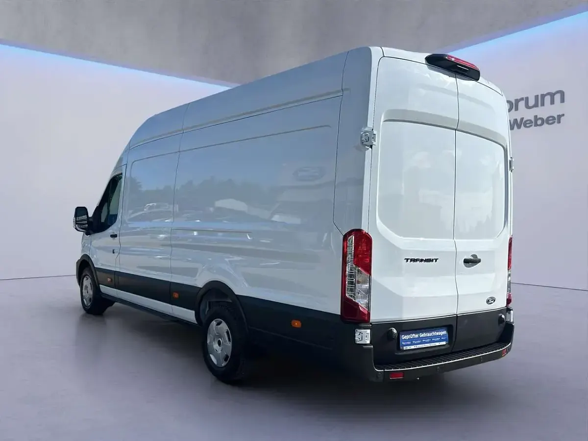 Gebraucht Ford Transit Trend 131 PS (96 kW) 2025 Frostweiß Limousine