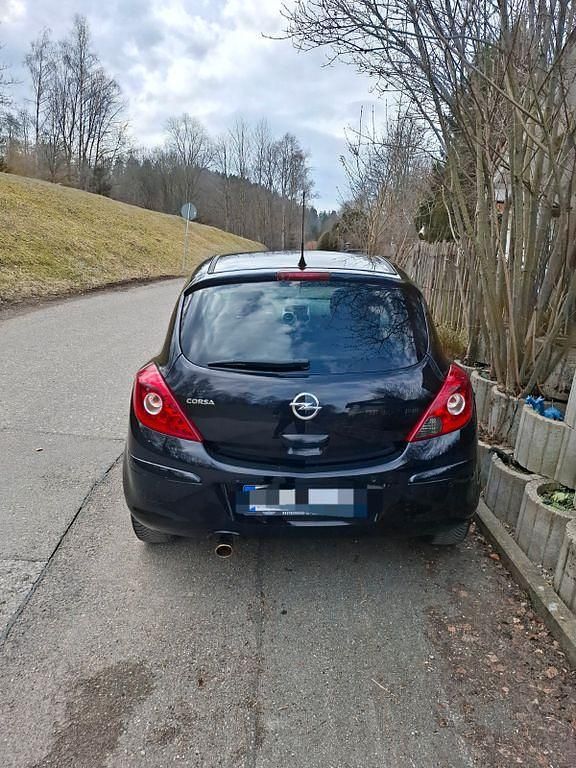 Gebraucht Opel Corsa Selection 87 PS (63 kW) 2011 Schwarz Kleinwagen