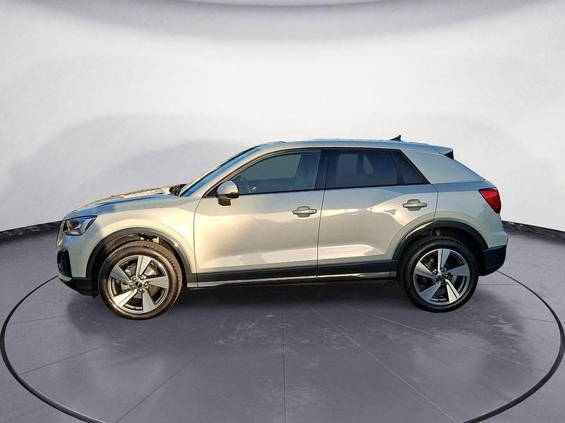 Gebraucht Audi Q2 Advanced 150 PS (110 kW) 2025 Silber SUV