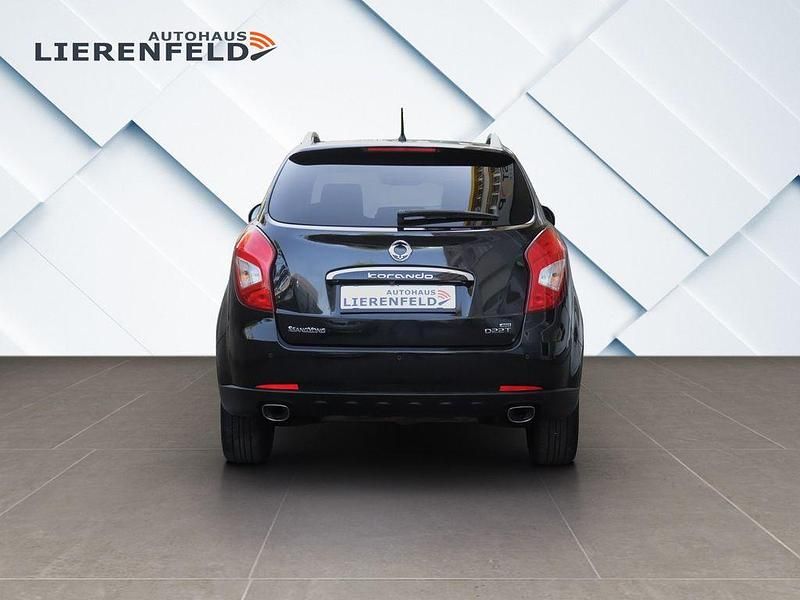 Gebraucht SsangYong Korando 178 PS (130 kW) 2016 Schwarz SUV
