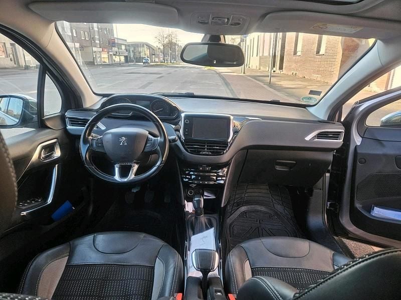 Second-hand Peugeot 2008 82 CP (60 kW) 2015 Gri SUV