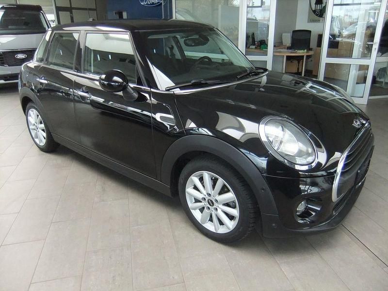 Gebraucht Mini ONE 102 PS (75 kW) 2016 Schwarz Kleinwagen