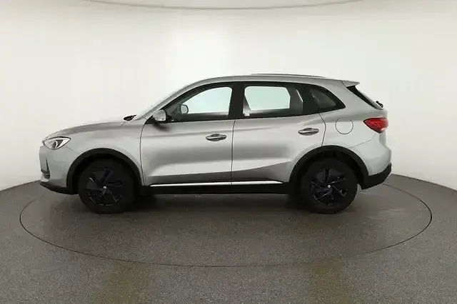 Uusi MG ZS 116 HP (85 kW) 2025 Hopea Sedan