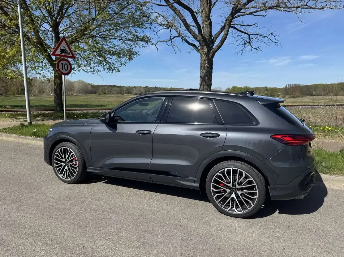 Gebraucht Audi SQ5 367 PS (269 kW) 2025 SUV