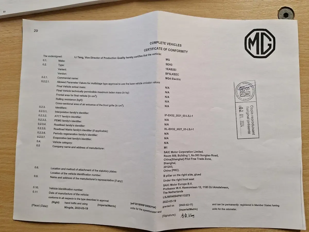 Gebraucht MG MG4 EV Luxury 150 kW (204 PS) 2023 Brighton blue Kleinwagen