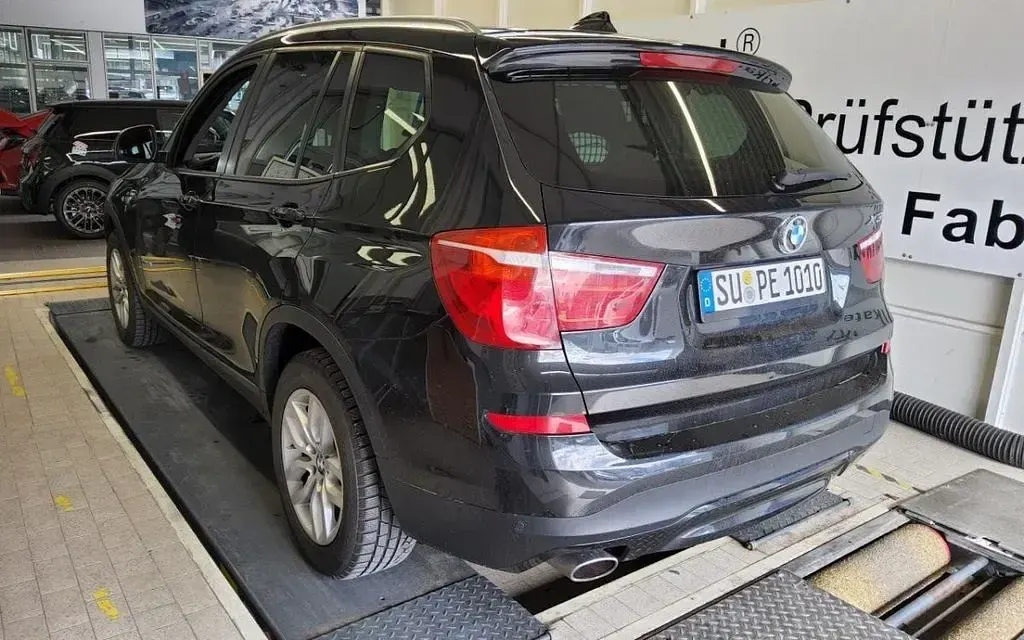 Gebraucht BMW X3 Advantage 190 PS (139 kW) 2016 Schwarz SUV