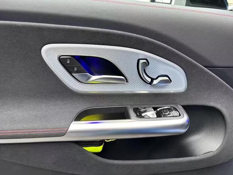 Gebraucht Mercedes 350 260 kW (354 PS) 2026 Metalliclack klarblau Coupé