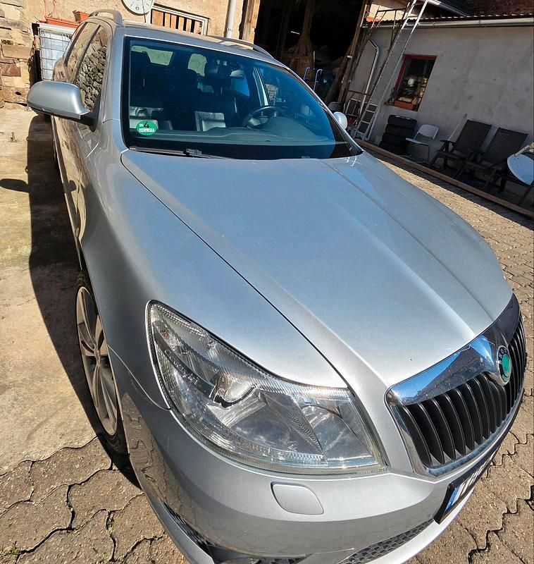 Gebraucht Skoda Octavia RS 170 PS (125 kW) 2012 Grau Kombi