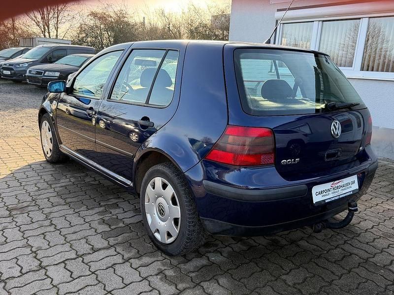 Gebraucht VW Golf IV Edition 101 PS (74 kW) 2000 Blau Limousine