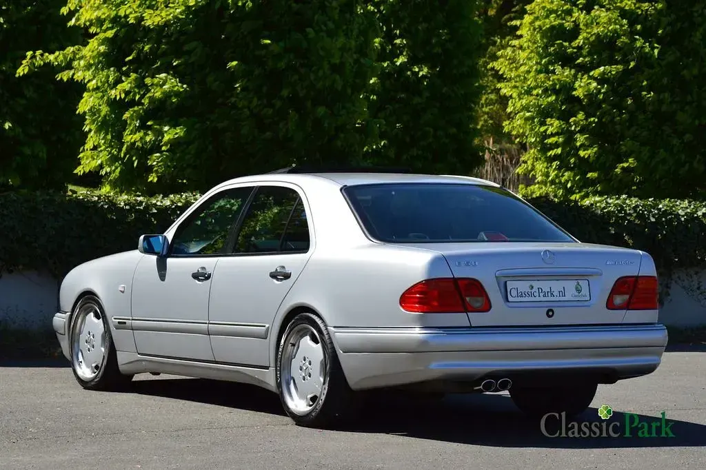 Gebraucht Mercedes E50 AMG AMG 347 PS (255 kW) 1996 Silber Limousine