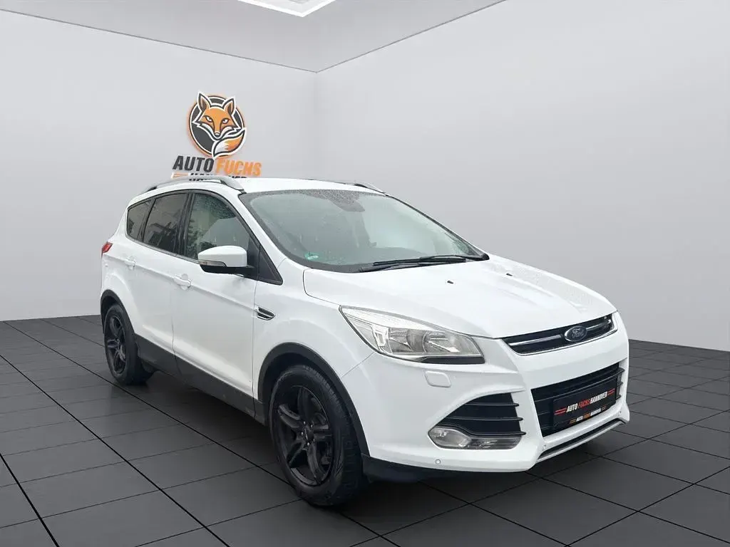 Occasion Ford Kuga Titanium 179 ch (131 kW) 2016 Blanc SUV