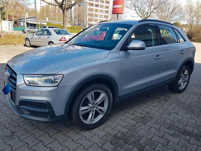 Gebraucht Audi Q3 Design 179 PS (131 kW) 2017 Silber SUV