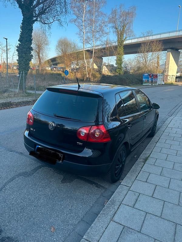 Gebraucht VW Golf V 105 PS (77 kW) 2006 Kleinwagen