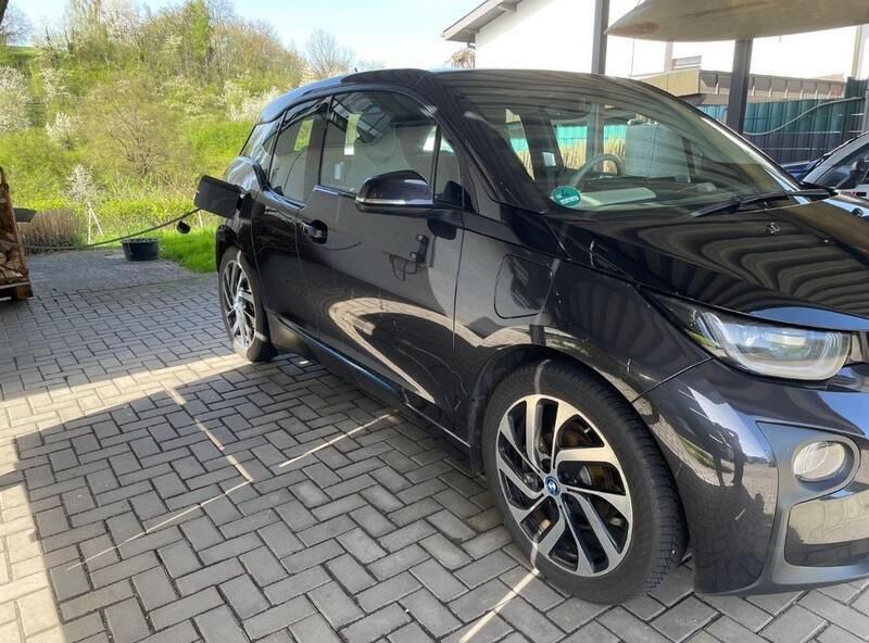Grau Gebraucht 2014 BMW i3 Kleinwagen | 8.500 € (Fairer Preis) - Bild 1/4