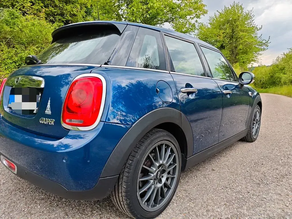 Gebraucht Mini Cooper 136 PS (100 kW) 2017 Blau Kleinwagen