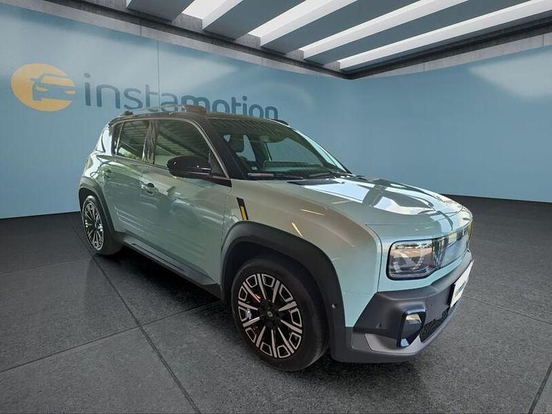 Second-hand Renault 4 E-Tech 2025 Verde SUV