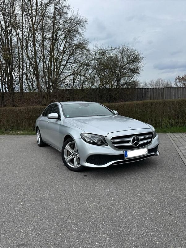 Gebraucht Mercedes E400 Exclusive 333 PS (244 kW) 2017 Silber Limousine