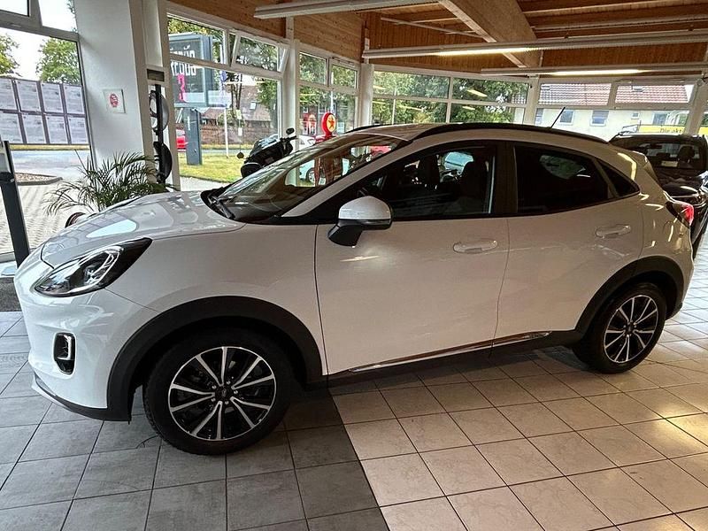 Gebraucht Ford Puma Titanium 125 PS (91 kW) 2020 Weiß SUV