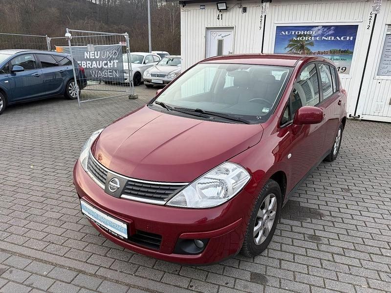 Gebraucht Nissan Tiida Acenta 110 PS (80 kW) 2008 Rot Limousine