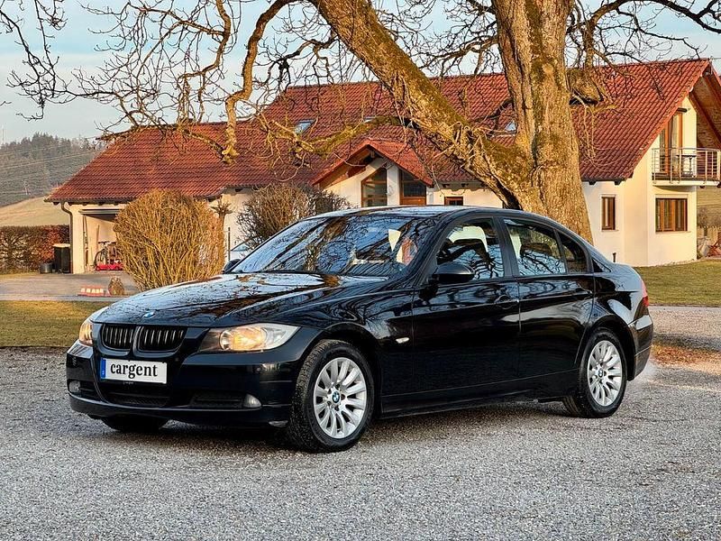 Gebraucht BMW 318 Advantage 143 PS (105 kW) 2007 Schwarz Limousine