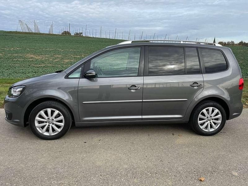 Gebraucht VW Touran Highline 140 PS (102 kW) 2012 Pepper grey metallic Van / Kleinbus