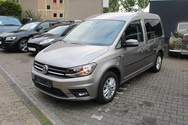 Beige Gebraucht 2019 VW Caddy Trendline Van / Kleinbus | 16.990 € (Guter Preis) - Bild 1/4
