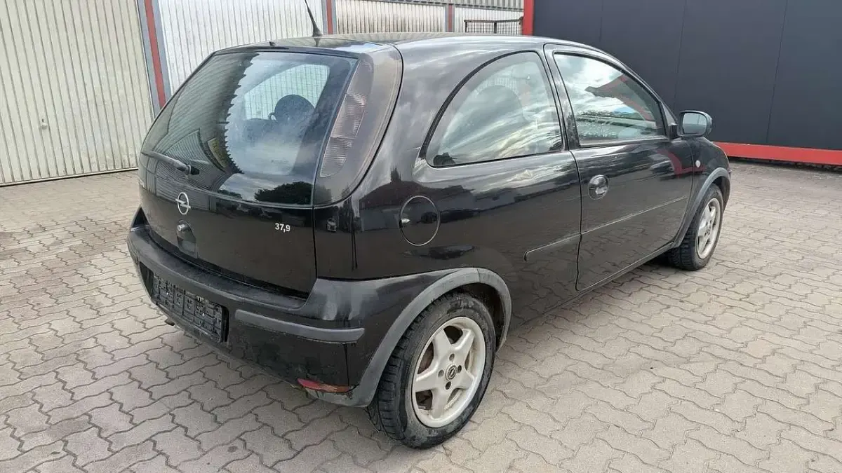 Gebraucht Opel Corsa Enjoy 60 PS (44 kW) 2004 Schwarz Kleinwagen